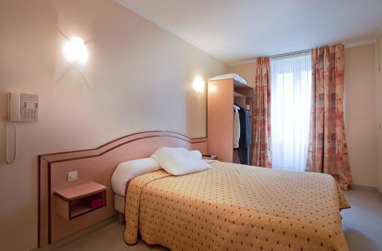 Marciano Hotel Gare Du Nord Parigi Camera foto